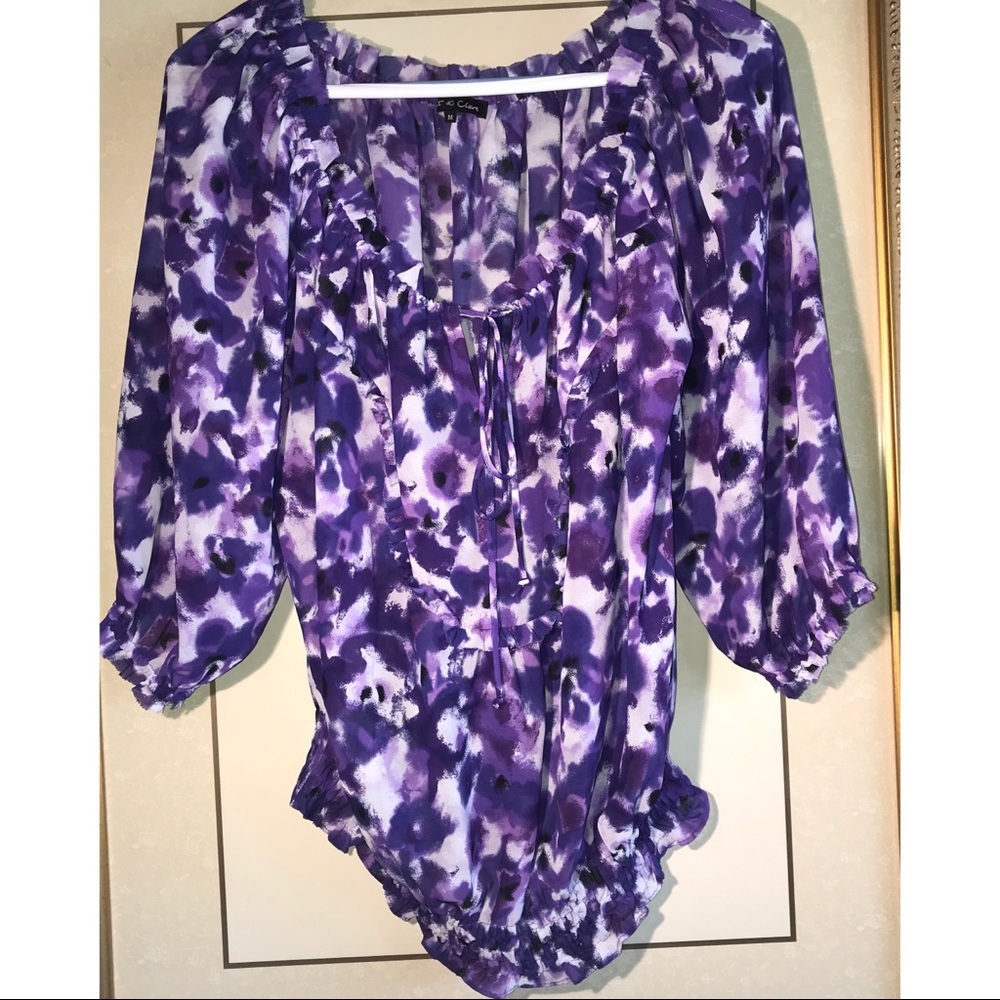 ☔️NWOT☔️Violet & Claire Blouse☂️